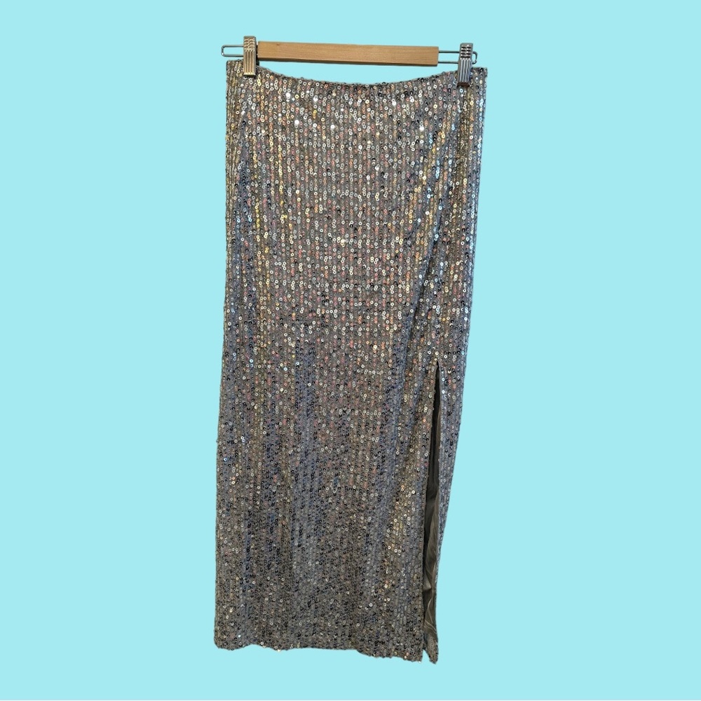 On Twelth Silver Sequined Midi Skirt Size 6